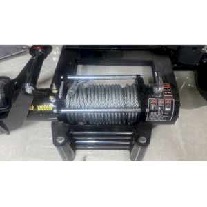 Лебедка  электрическая 12000 lb трос сталь 12 v