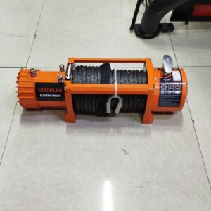 Лебедка  12500lb 12 v с синтетическим тросом